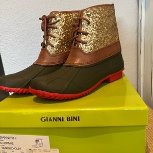 Gianni Bini Stormie duck rain boots size 7 New in box